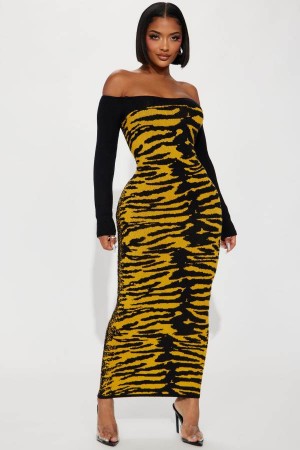 Black Fashion Nova Queen Of The Jungle Sweater Maxi Women Dress USA | 590216DZR