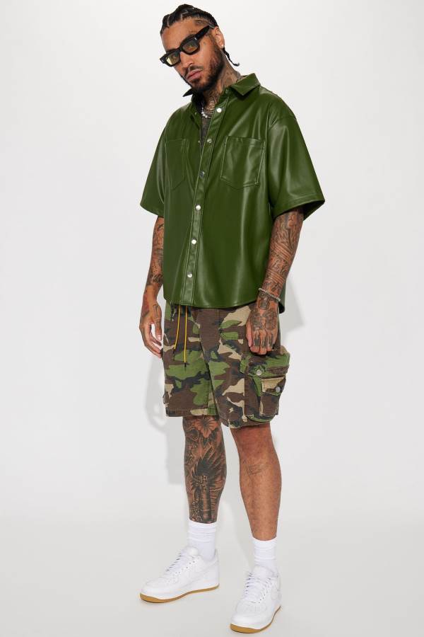 Camo Fashion Nova Games Calling Cargo Men Shorts USA | 926810XHI