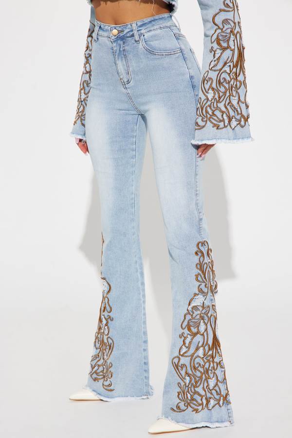 Light Wash Fashion Nova Glow Up Embroidered Stretch Flare Women Jeans USA | 675284UYC