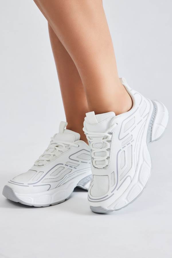 White Fashion Nova Run With It Women Sneakers USA | 189735MAZ